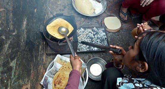 00206528.jpg?w=555&fit=crop&auto=compress%2Cformat